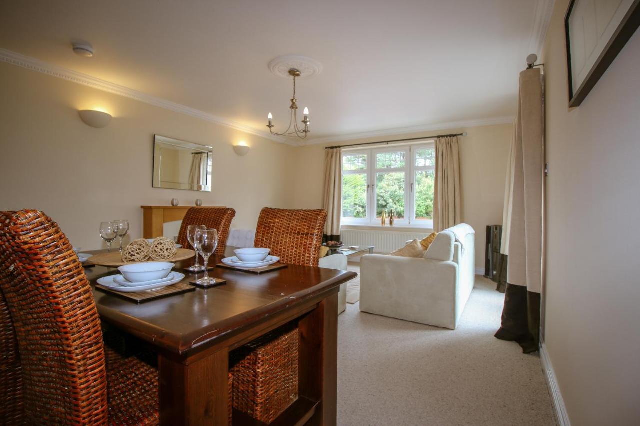Turnberry Apartments Extérieur photo