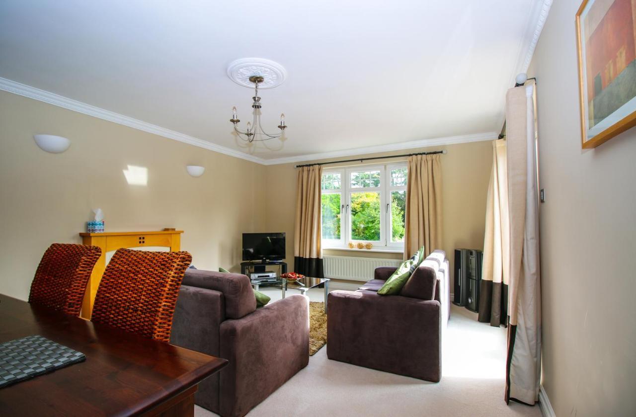 Turnberry Apartments Extérieur photo