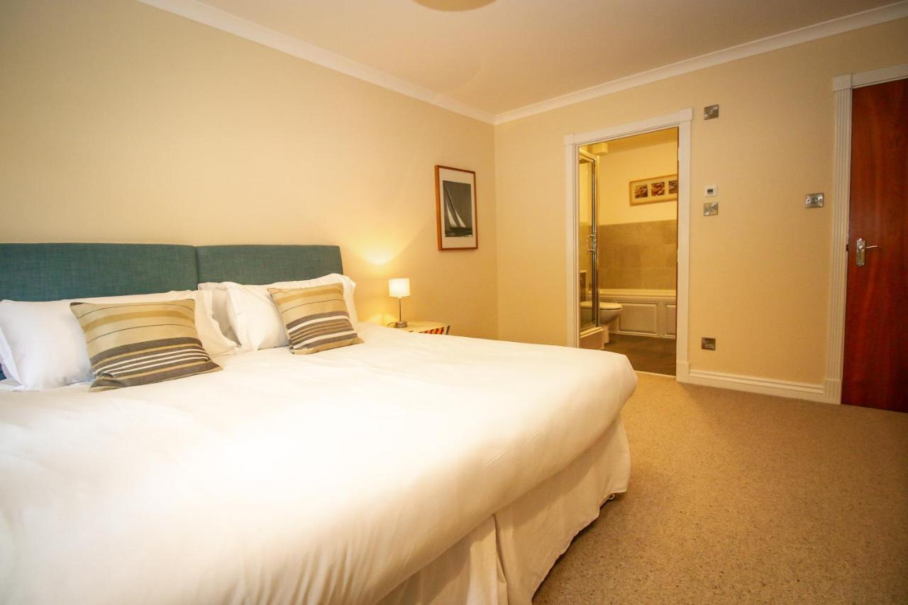 Turnberry Apartments Extérieur photo