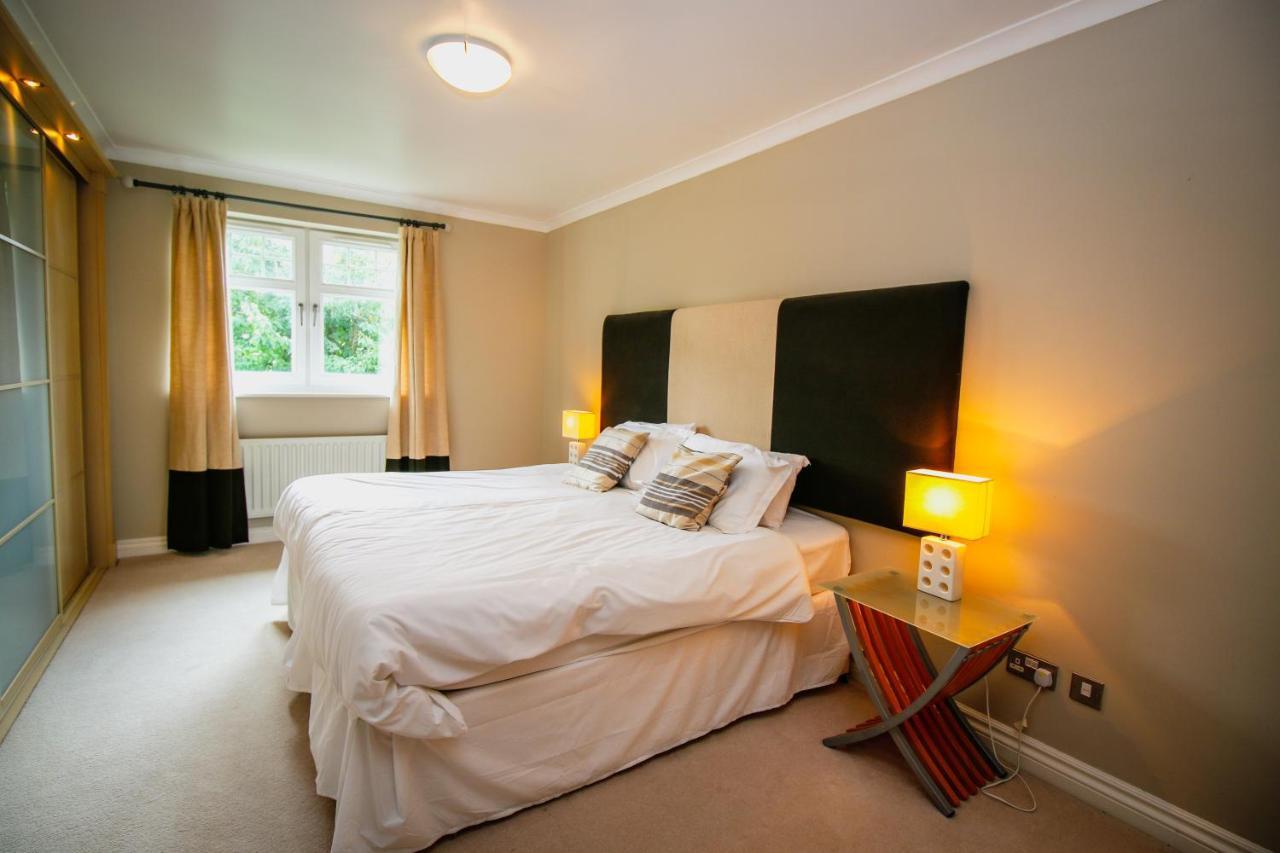 Turnberry Apartments Extérieur photo