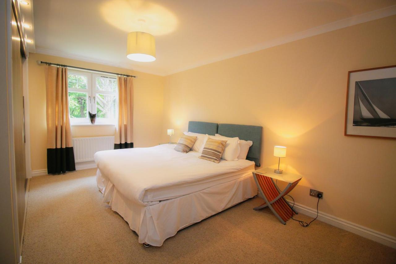 Turnberry Apartments Extérieur photo
